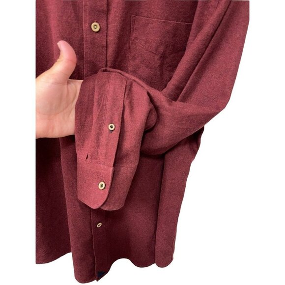 Untuckit Button Down Shirt Long Sleeve Cotton Flannel Burgundy Color Size Large - Picture 4 of 5